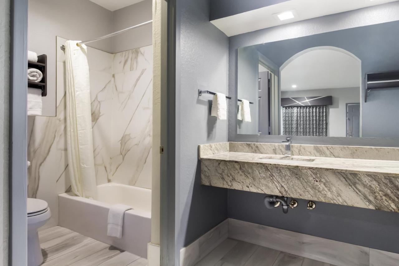 Americas Best Value Platinum Inn & Suites Houston Eksteriør bilde